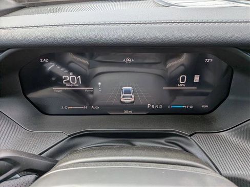 New 2026 Jeep Cherokee Overland w/ Advanced Pro Tech Group AWD/4WD image 11
