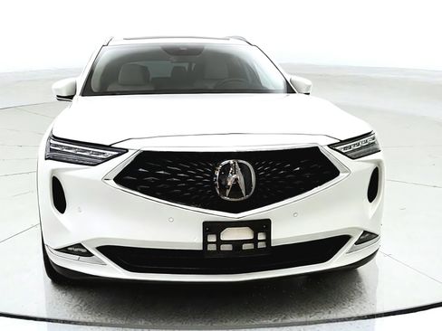 Used 2023 Acura MDX w/ Advance Package AWD/4WD image 2