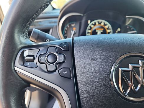 Used 2016 Buick LaCrosse Leather image 18