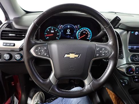 Used 2018 Chevrolet Tahoe Premier AWD/4WD image 32