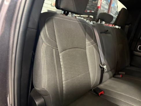 Certified 2025 RAM 2500 Big Horn AWD/4WD image 18