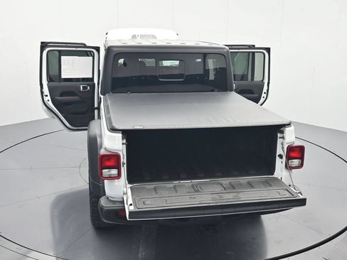 Used 2023 Jeep Gladiator Rubicon w/ Trailer Tow Package AWD/4WD image 46