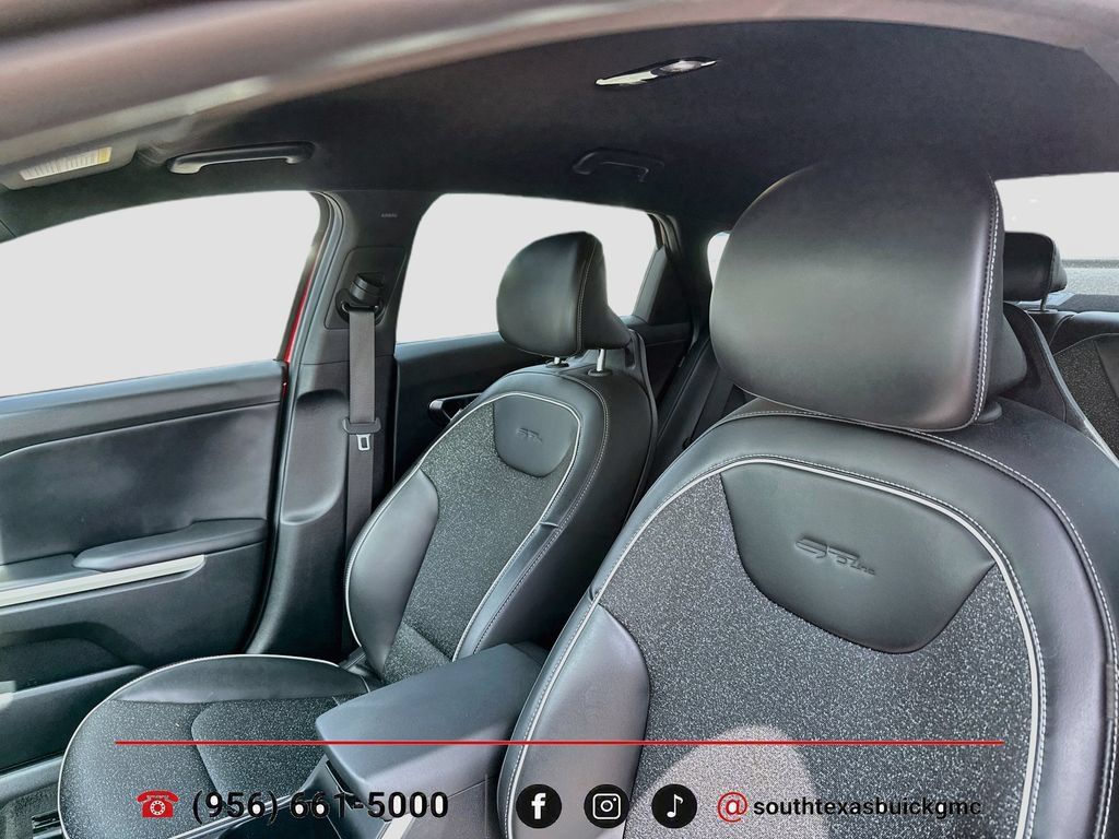 Used 2025 Kia K4 GT-Line FWD image 14