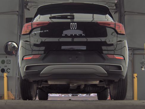 Used 2025 Buick Encore GX Preferred image 7