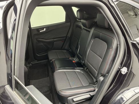 Certified 2025 Ford Escape ST-Line w/ Tech Pack #1 AWD/4WD image 11