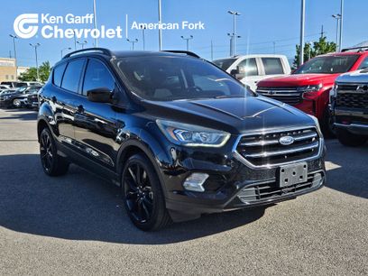 Used 2018 Ford Escape SE w/ SE Sport Appearance Package