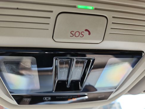 New 2026 Volkswagen Atlas SEL Premium R-Line image 29