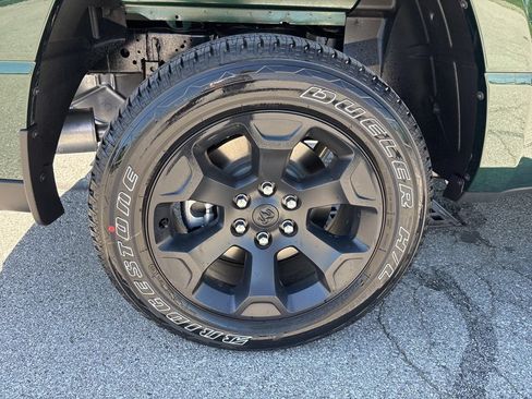 New 2026 RAM 1500 Express AWD/4WD image 12