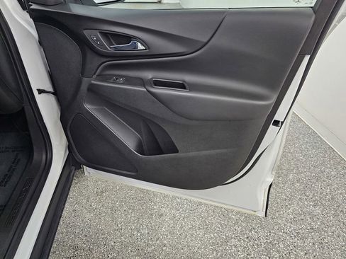 Used 2021 Chevrolet Equinox LT FWD image 20