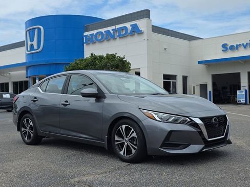 Used 2020 Nissan Sentra SV FWD image 2