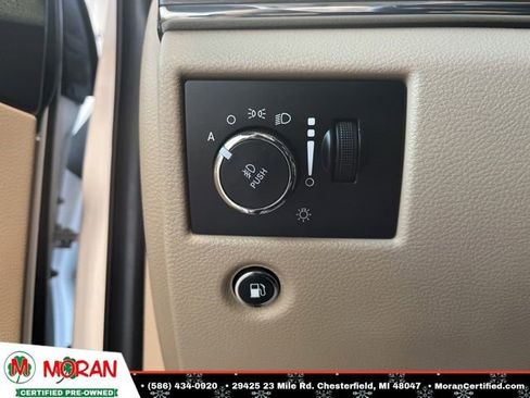 Used 2018 Jeep Grand Cherokee Limited w/ Trailer Tow Group IV image 18