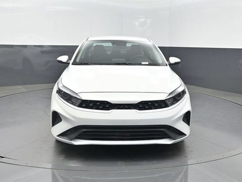 Used 2023 Kia Forte LXS w/ LXS Technology Package FWD image 29