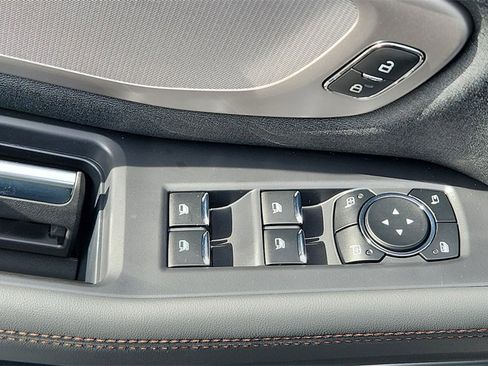 New 2025 Ford Expedition Active image 17