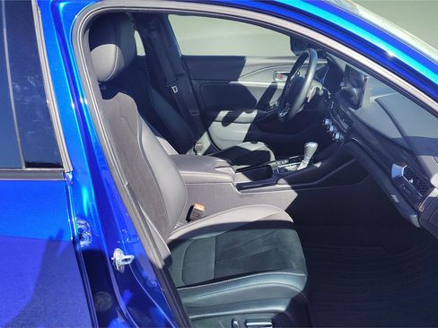 Used 2023 Acura Integra A-Spec image 11