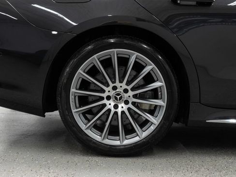Used 2022 Mercedes-Benz S 500 4MATIC w/ AMG Line Package image 42