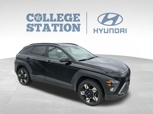 Used 2024 Hyundai Kona SEL AWD/4WD image 5