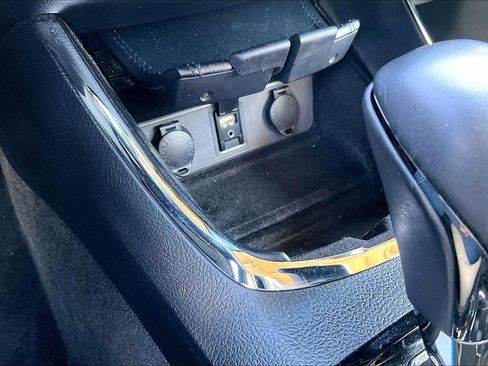 Used 2013 Toyota Avalon XLE Touring image 22