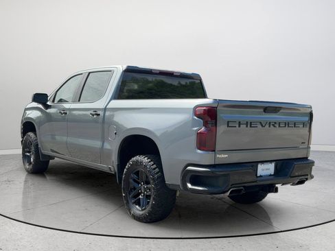 Used 2021 Chevrolet Silverado 1500 LT Trail Boss w/ Bed Protection Package AWD/4WD image 9