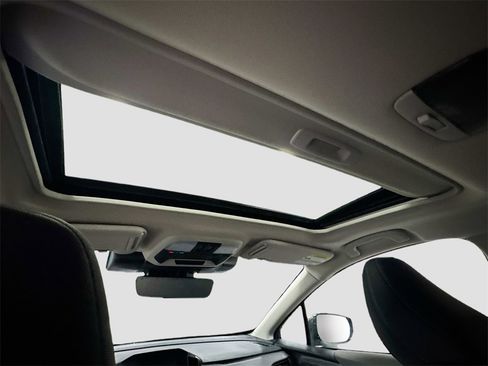 New 2026 Subaru Crosstrek 2.0i Premium image 19