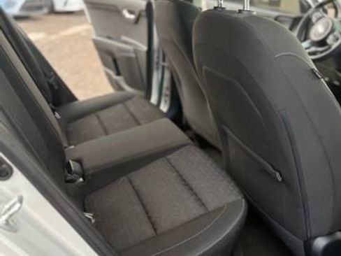 Used 2021 Kia Rio S image 9