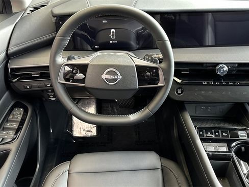 New 2025 Nissan Murano SV image 11