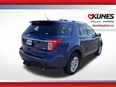 Used 2015 Ford Explorer XLT AWD/4WD image 11
