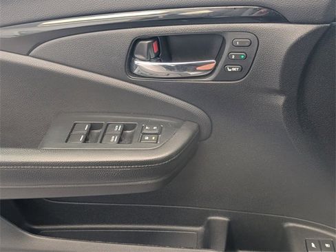 Used 2021 Honda Pilot Elite image 26