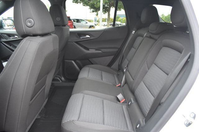 New 2027 Chevrolet Equinox LT w/ Safety and Technology Package FWD image 14