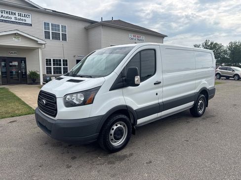 Used 2018 Ford Transit 250 T-250 image 2
