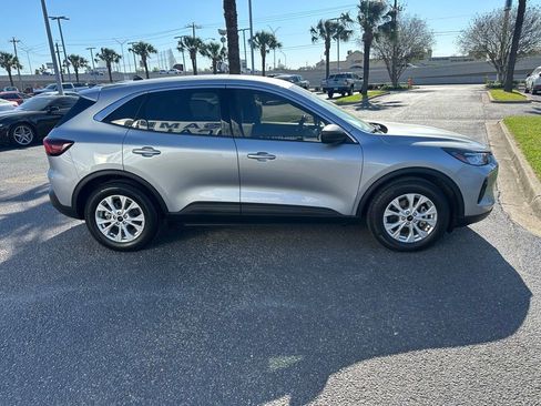 Used 2024 Ford Escape Active image 7