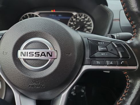 Used 2022 Nissan Altima 2.0 SR image 15