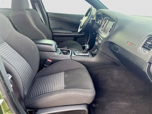 Used 2022 Dodge Charger Scat Pack image 25