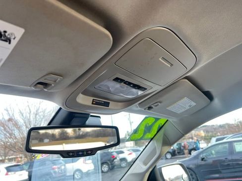 Used 2022 Chevrolet Colorado LT w/ Fleet Safety Package image 36