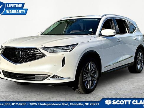 Used 2024 Acura MDX SH-AWD w/ Advance Package image 3