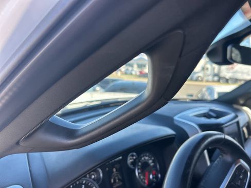 Used 2024 RAM 3500 Big Horn image 31