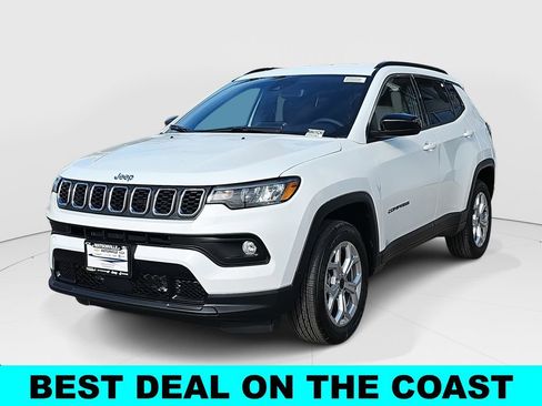 New 2026 Jeep Compass Latitude image 7