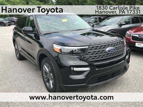 Used 2022 Ford Explorer XLT w/ Equipment Group 202A AWD/4WD image 1