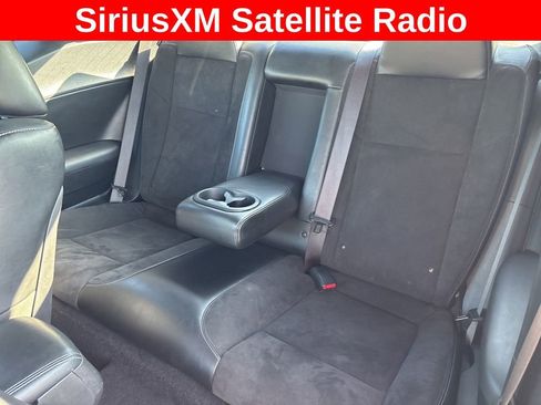 Used 2022 Dodge Challenger R/T w/ Plus Package image 27