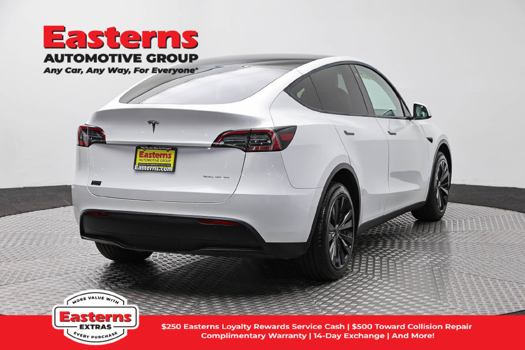 Used 2023 Tesla Model Y Long Range AWD/4WD image 6
