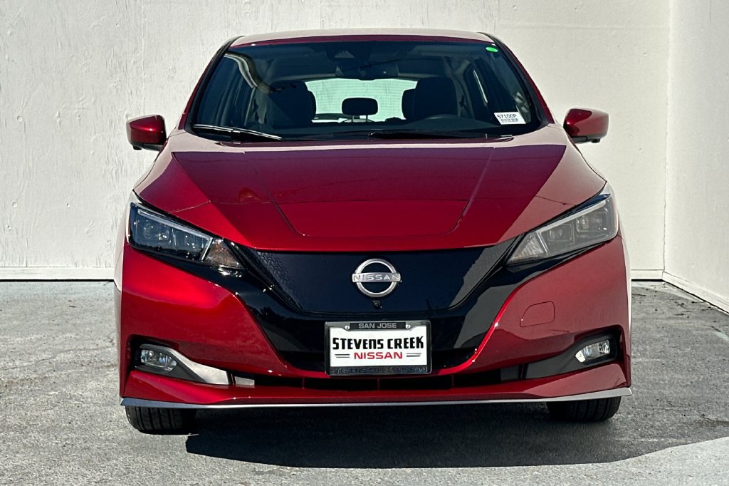 Used 2025 Nissan Leaf SV Plus FWD image 8