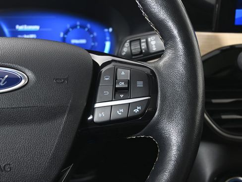 Used 2021 Ford Escape Titanium w/ Titanium Elite Package image 36