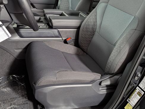 New 2026 Toyota Tundra SR image 13