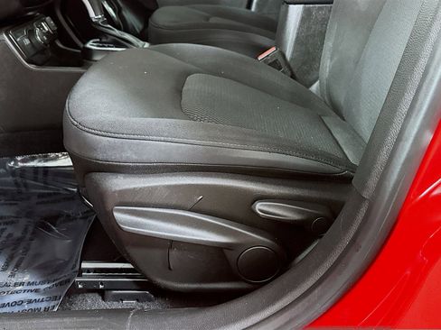 Used 2020 Jeep Renegade Altitude image 18