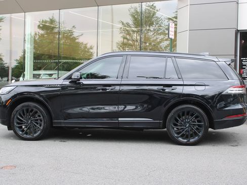 Used 2025 Lincoln Aviator Reserve w/ Jet Appearance Package AWD/4WD image 5