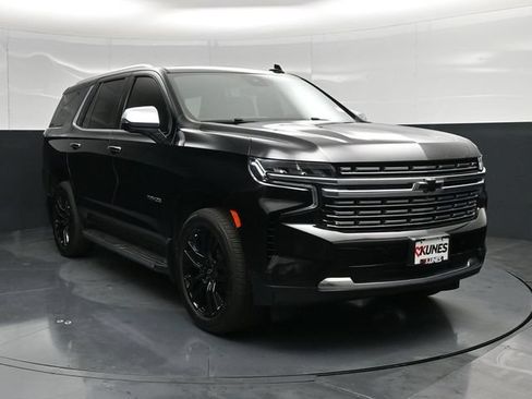 Used 2023 Chevrolet Tahoe Premier w/ Advanced Technology Package AWD/4WD image 6