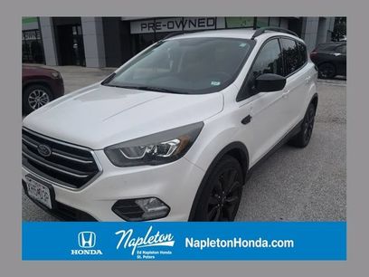 Used 2017 Ford Escape SE w/ SE Sport Appearance Package