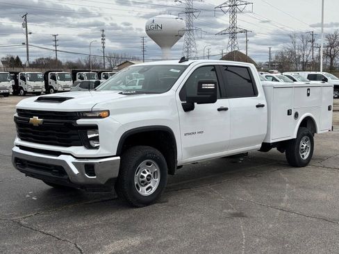 Used 2024 Chevrolet Silverado 2500 W/T w/ WT Convenience Package RWD image 2