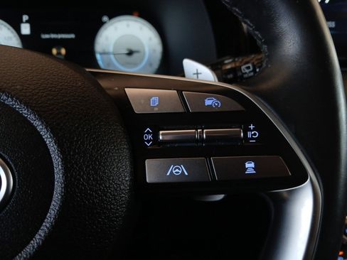 Used 2024 Hyundai Palisade SEL w/ Premium Package image 18