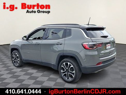Used 2023 Jeep Compass Limited AWD/4WD image 4