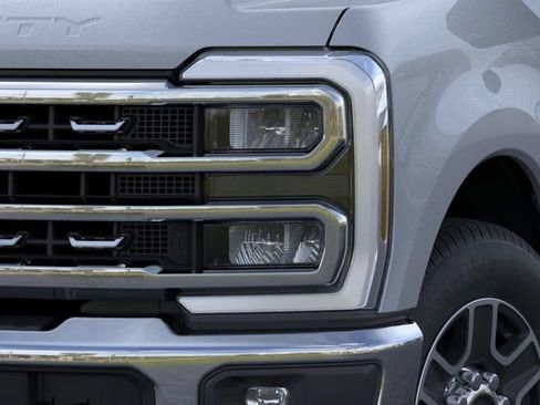 New 2026 Ford F250 Lariat RWD image 18